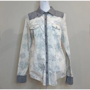 BKE Women’s M Floral Slim Fitted Western Front Snap Shirt Blue White